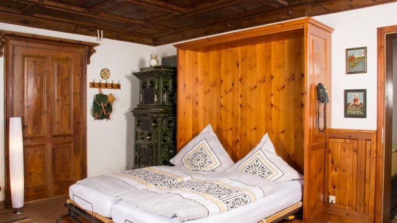 Ferienwohnung Krafttanken Халстат Екстериор снимка